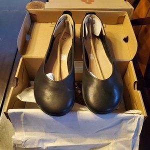 VivoBarefoot JING JING II WOMENS 200017-0241-A SIZE 41